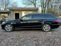 Gebraucht Mercedes E250 Avantgarde 204 PS (150 kW) 2010 Schwarz Limousine