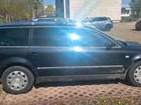 Second-hand VW Passat 130 CP (95 kW) 2003 Negru Break