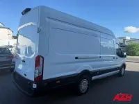 Gebraucht Ford Transit Trend 131 PS (96 kW) 2023 Frostweiß Van / Kleinbus