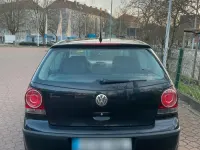 Gebraucht VW Polo 60 PS (44 kW) 2009 Schwarz Kleinwagen