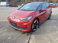 Gebraucht VW ID.3 Pro 150 kW (204 PS) 2023 Kings red metallic Kleinwagen