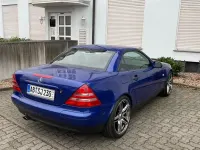 Gebraucht Mercedes SLK230 193 PS (141 kW) 1998 Blau Cabrio