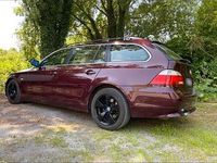 Gebraucht BMW 520 164 PS (120 kW) 2006 Rot Kombi