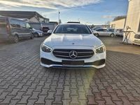 Gebraucht Mercedes E300 Avantgarde 320 PS (235 kW) 2021 Polarweiss Kombi