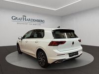 Gebraucht VW Golf VII Style 150 PS (110 kW) 2021 Weiß Kleinwagen