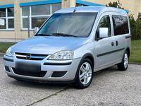 Gebraucht Opel Combo S 75 PS (55 kW) 2010 Silber Van / Kleinbus