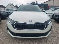 Gebraucht Skoda Octavia Selection 150 PS (110 kW) 2025 Weiß Kombi