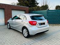 Gebraucht Mercedes A180 122 PS (89 kW) 2013 Silber Limousine