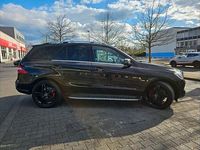 Gebraucht Mercedes ML350 258 PS (189 kW) 2012 Schwarz SUV