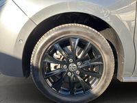 Gebraucht VW Multivan Style 177 PS (130 kW) 2025 Grau Van