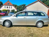 Gebraucht Toyota Avensis 129 PS (94 kW) 2005 Silber Kombi