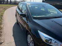 Usata Ford Focus 120 CV (88 kW) 2018 Nero Berlina