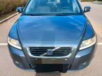 Usado Volvo V50 125 CV (91 kW) 2008 Gris Familiar