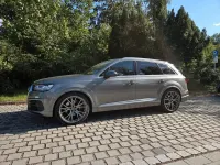 Gebraucht Audi Q7 Sport 272 PS (200 kW) 2015 Grau SUV