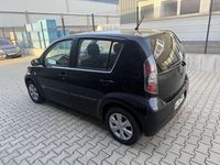 Gebraucht Daihatsu Sirion 70 PS (51 kW) 2010 Schwarz Kleinwagen