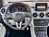 Gebraucht Mercedes B200 156 PS (114 kW) 2012 Silber Van / Kleinbus