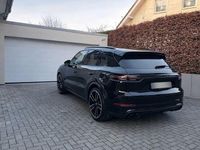Gebraucht Porsche Cayenne Turbo 549 PS (403 kW) 2019 Schwarz SUV