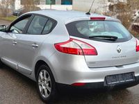 Gebraucht Renault Mégane Initiale Paris 116 PS (85 kW) 2014 Silber Limousine