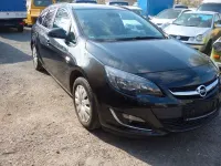 Second-hand Opel Astra Active 120 CP (88 kW) 2013 Negru Break