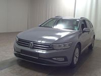 Gebraucht VW Passat 150 PS (110 kW) 2023 Grau Kombi
