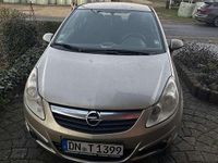 Gebraucht Opel Corsa Edition 80 PS (58 kW) 2007 Gold Kleinwagen