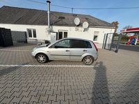 Gebraucht Ford Fiesta 60 PS (44 kW) 2003 Silber Kleinwagen