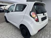 Gebraucht Chevrolet Spark LS 68 PS (50 kW) 2013 Schneeweiss/summitwhite/arctic Kleinwagen