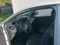 Gebraucht Renault Clio 75 PS (55 kW) 2014 Weiß Kleinwagen