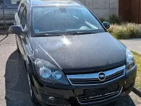 Gebraucht Opel Astra Edition 90 PS (66 kW) 2010 Schwarz Limousine