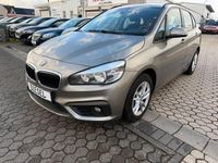 Gebraucht BMW 216 Active Tourer Advantage 116 PS (85 kW) 2017 Silber Van / Kleinbus