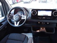 Gebraucht Mercedes Sprinter 190 PS (139 kW) 2023 Teonitgrau Van