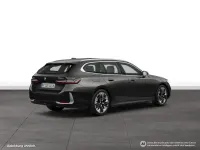Gebraucht BMW 520 197 PS (144 kW) 2025 Grau Kombi