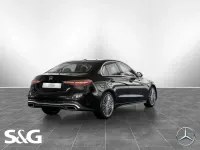 Gebraucht Mercedes C200 AMG 204 PS (150 kW) 2024 Metalliclack obsidianschwarz Limousine