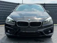 Gebraucht BMW 220 Gran Tourer Sport Line 190 PS (139 kW) 2017 Schwarz Van / Kleinbus