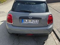 Gebraucht Mini ONE 102 PS (75 kW) 2019 Grau Kleinwagen