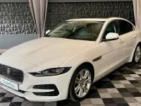 Gebraucht Jaguar XE SE 250 PS (183 kW) 2020 Weiß Limousine