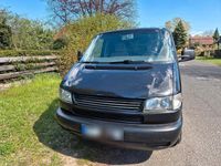 Second-hand VW Caravelle 151 CP (111 kW) 2001 Negru Van