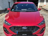 Gebraucht Ford Focus 125 PS (91 kW) 2023 Rot Limousine
