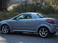 Gebraucht Opel Tigra 90 PS (66 kW) 2005 Blau Cabrio