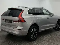 Gebraucht Volvo XC60 Pro 235 PS (172 kW) 2021 Silver dawn SUV