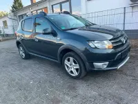 Gebraucht Dacia Sandero Prestige 90 PS (66 kW) 2016 Grau "comete" Kleinwagen