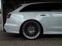 Gebraucht Audi RS6 Ambiente 2018 Weiß Kombi