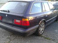Gebraucht BMW 525 192 PS (141 kW) 1996 Violet Van