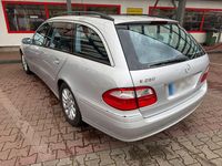 Gebraucht Mercedes E280 Avantgarde 190 PS (139 kW) 2005 Silber Kombi