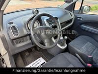 Gebraucht Suzuki Splash Basic 65 PS (47 kW) 2010 Silber Kleinwagen