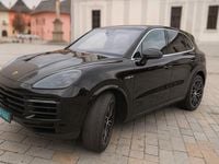 Gebraucht Porsche Cayenne 470 PS (345 kW) 2024 Schwarz SUV