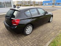 Gebraucht BMW 114 Advantage 95 PS (69 kW) 2014 Schwarz Kleinwagen