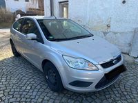 Gebraucht Ford Focus Style 80 PS (58 kW) 2008 Silber Limousine