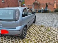 Second-hand Opel Corsa 70 CP (51 kW) 2004 Argintiu Hatchback