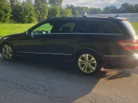 Gebraucht Mercedes E250 204 PS (150 kW) 2012 Schwarz Kombi